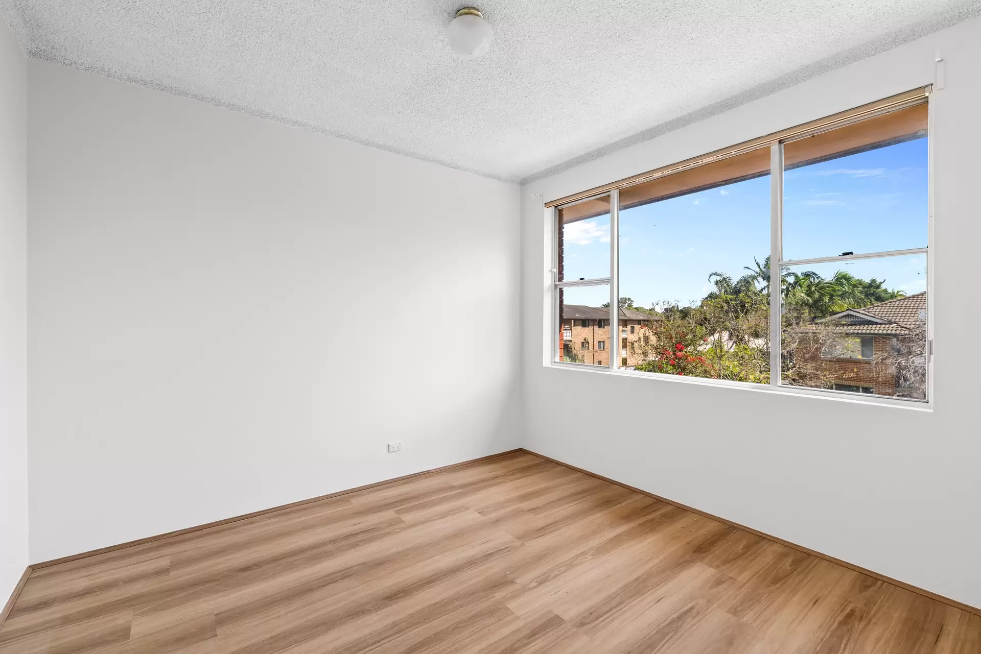 17/40 Fourth Avenue, Campsie Leased by ArthurJames Real Estate (formerly Robert R. Andrews) - image 1