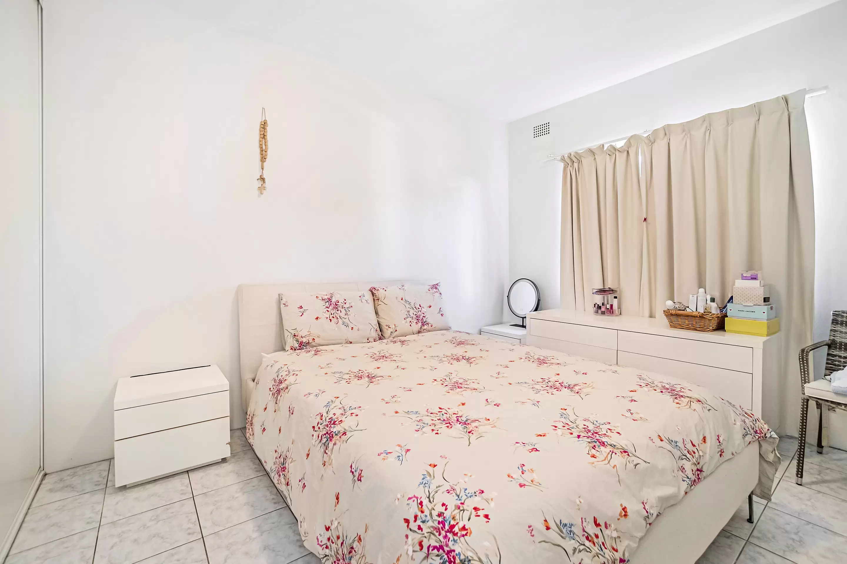 11/37-39 Loch, Campsie Sold by ArthurJames Real Estate (formerly Robert R. Andrews) - image 4