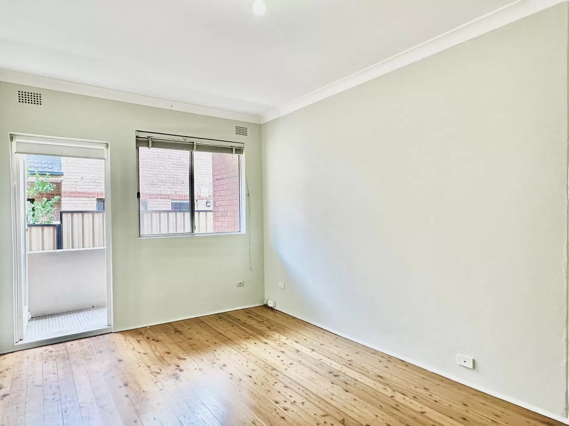 1/31 North Parade, Campsie Leased by ArthurJames Real Estate (formerly Robert R. Andrews) - image 1