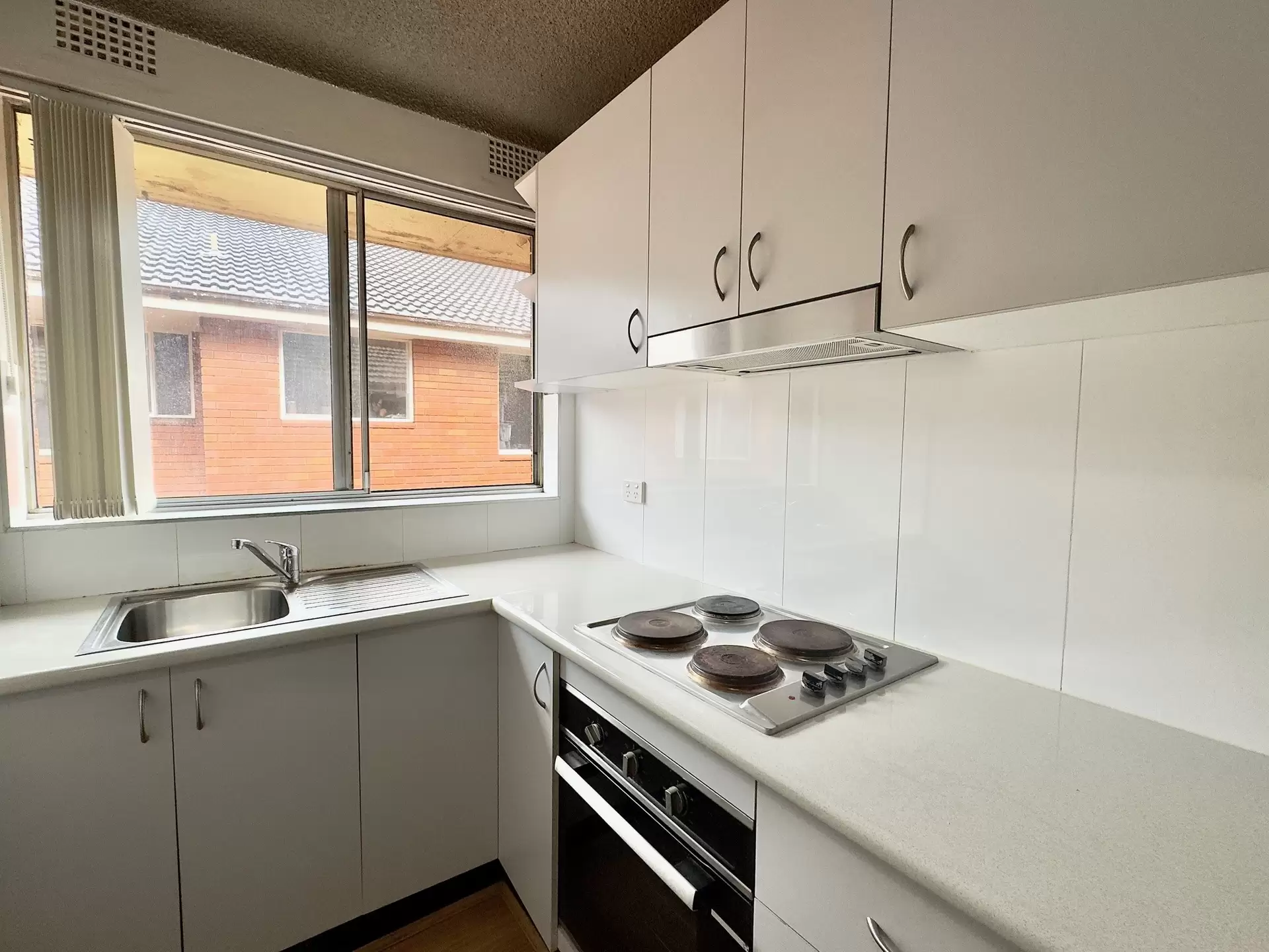 7/25 Second Avenue, Campsie Leased by ArthurJames Real Estate (formerly Robert R. Andrews) - image 1