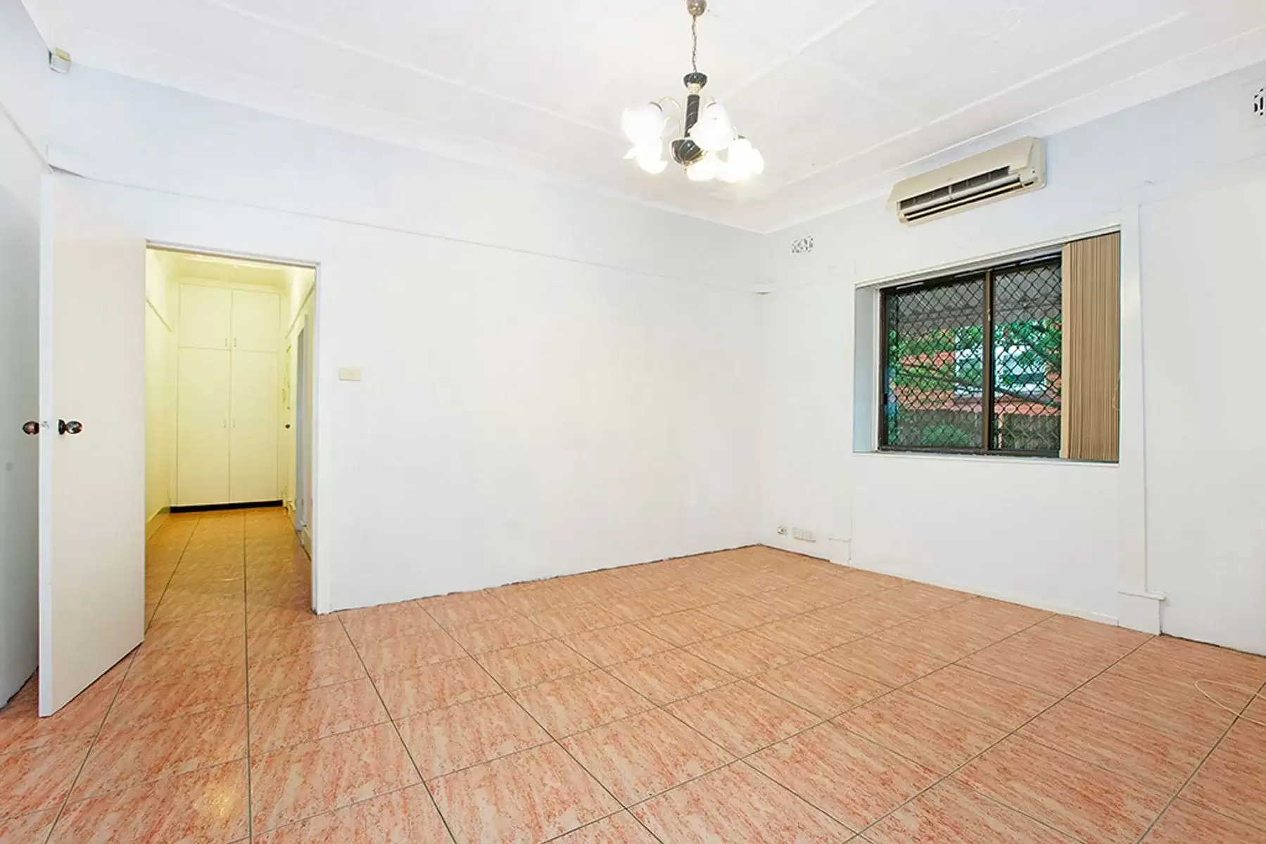 36 Northcote, Canterbury Leased by ArthurJames Real Estate (formerly Robert R. Andrews) - image 5