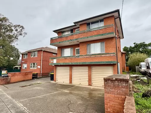 1/42 South Parade, Campsie Leased by ArthurJames Real Estate (formerly Robert R. Andrews)