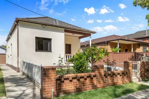 33 Third Avenue, Campsie Leased by ArthurJames Real Estate (formerly Robert R. Andrews)