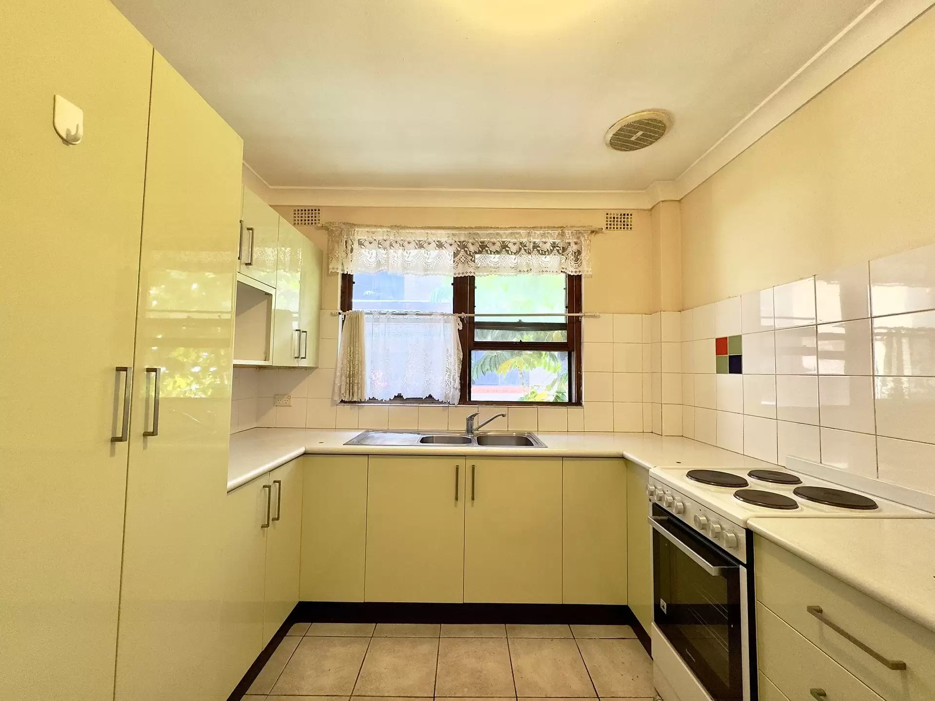 10/15-17 Perry Street, Campsie Leased by ArthurJames Real Estate (formerly Robert R. Andrews) - image 1