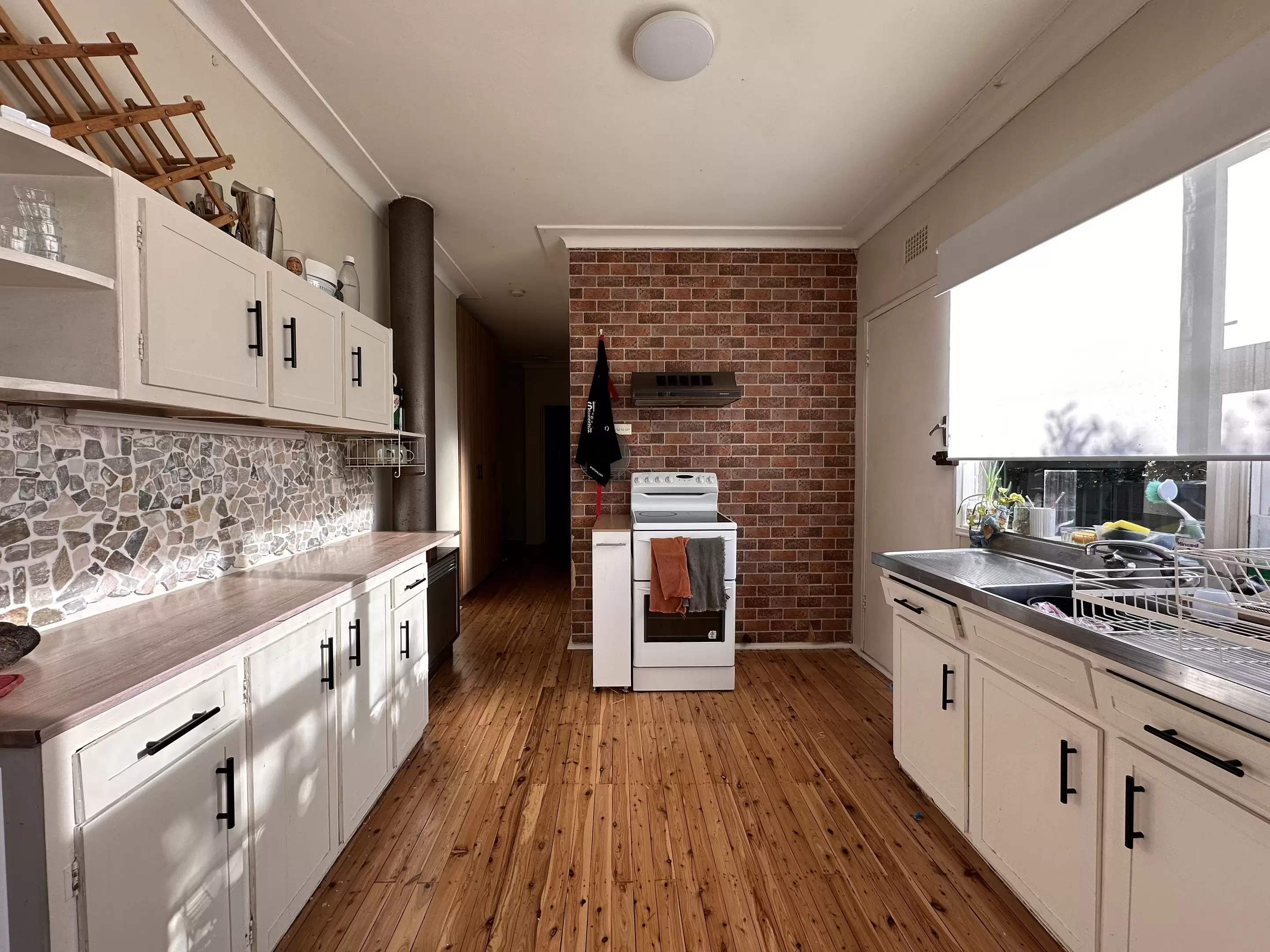 40A Loftus Street, Campsie Leased by ArthurJames Real Estate (formerly Robert R. Andrews) - image 4