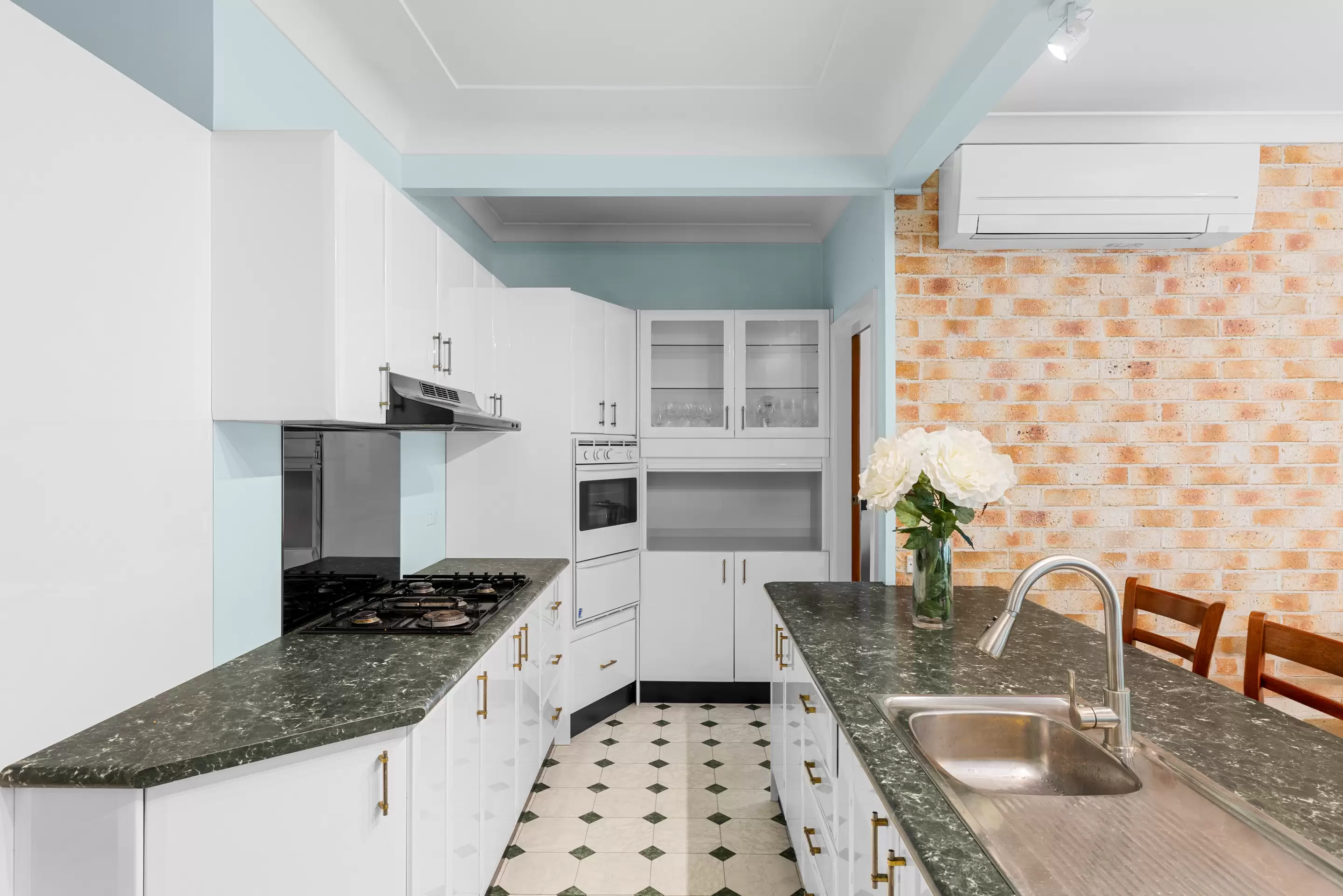 66 Whitfield Parade, Hurstville Grove Auction by ArthurJames Real Estate (formerly Robert R. Andrews) - image 8