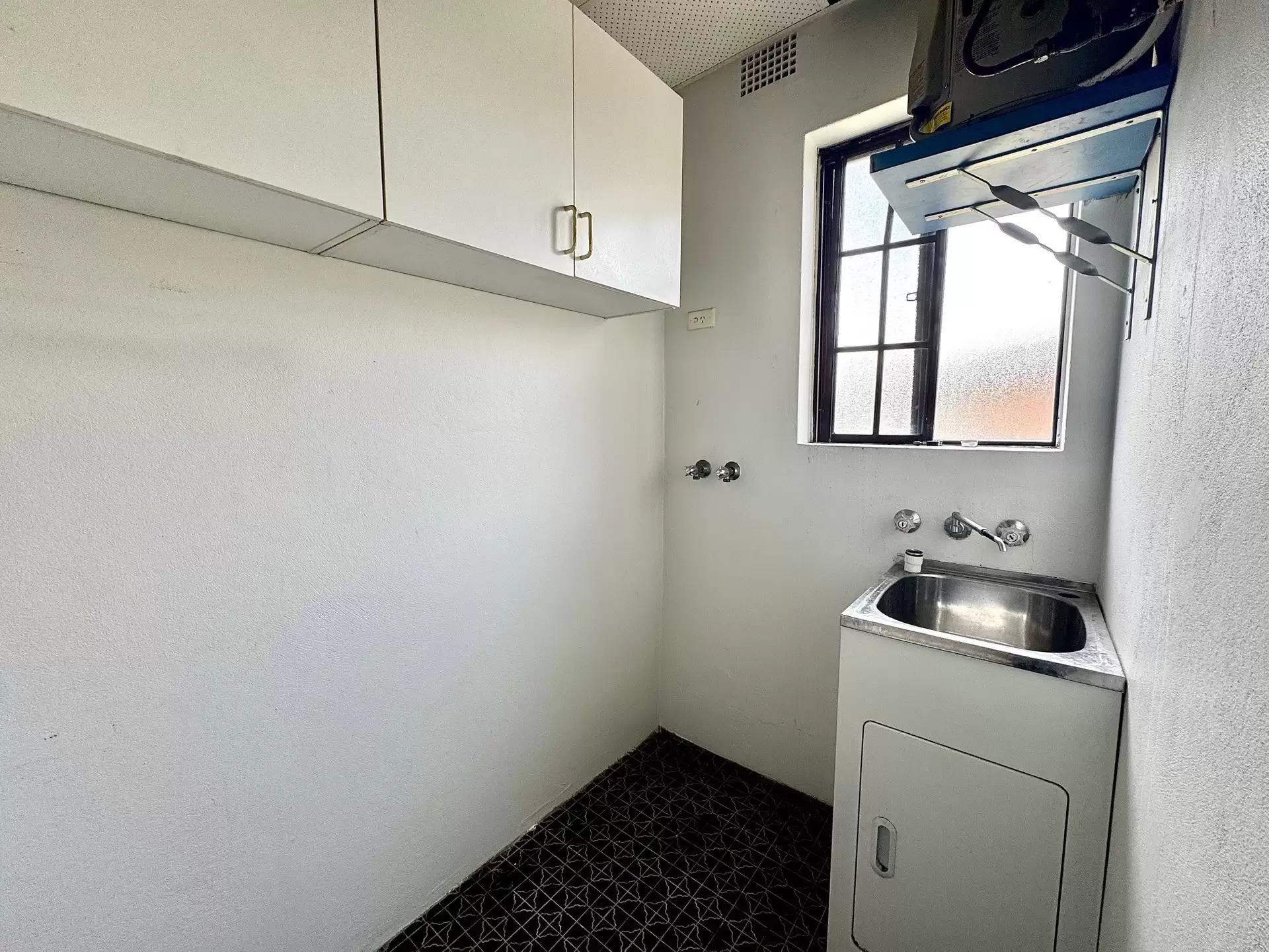 10/42-46 Beamish Street, Campsie Leased by ArthurJames Real Estate (formerly Robert R. Andrews) - image 1