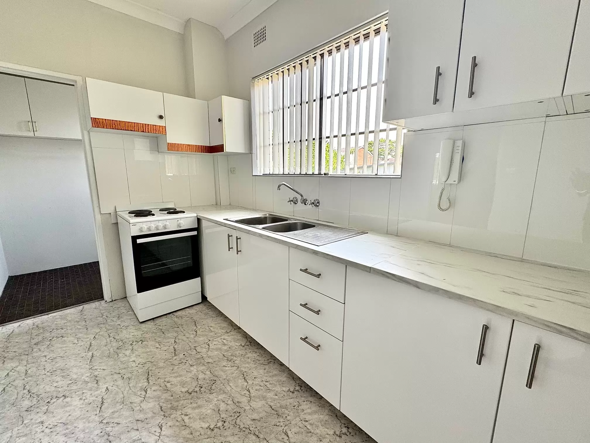 10/42-46 Beamish Street, Campsie Leased by ArthurJames Real Estate (formerly Robert R. Andrews) - image 3