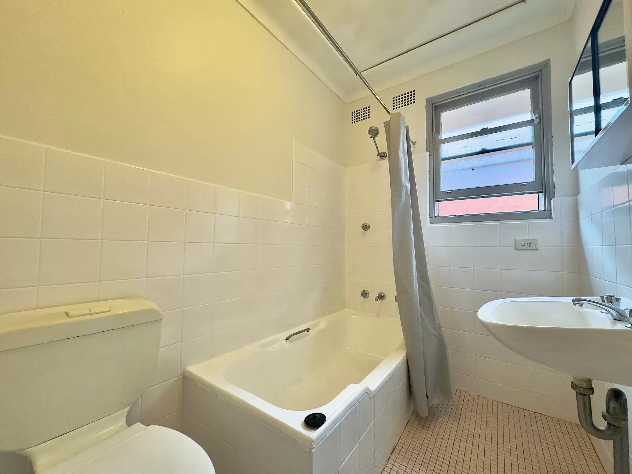 7/16 Unara Street, Campsie Leased by ArthurJames Real Estate (formerly Robert R. Andrews) - image 7