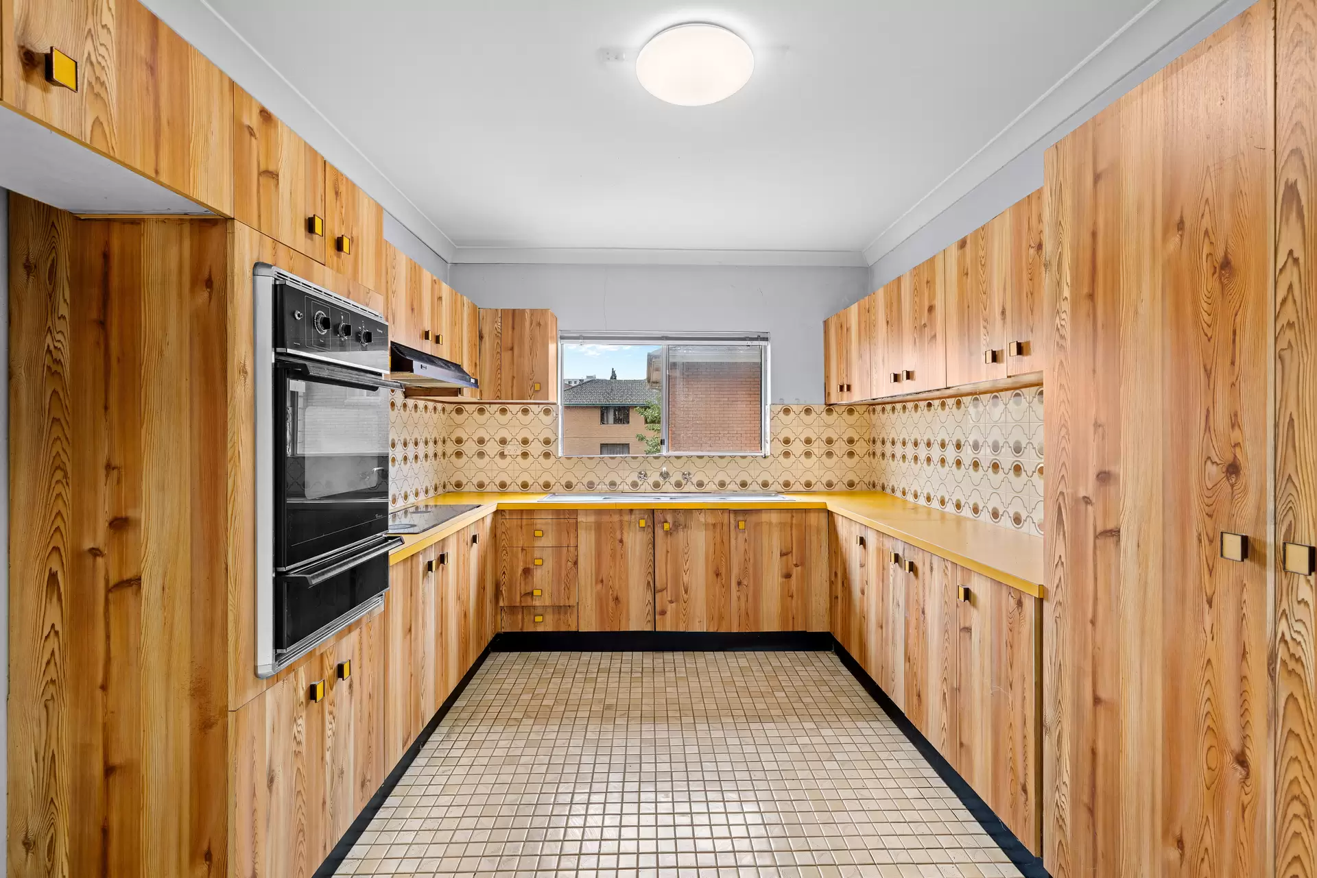 3/31-33 Sixth Avenue, Campsie Sold by ArthurJames Real Estate (formerly Robert R. Andrews) - image 1