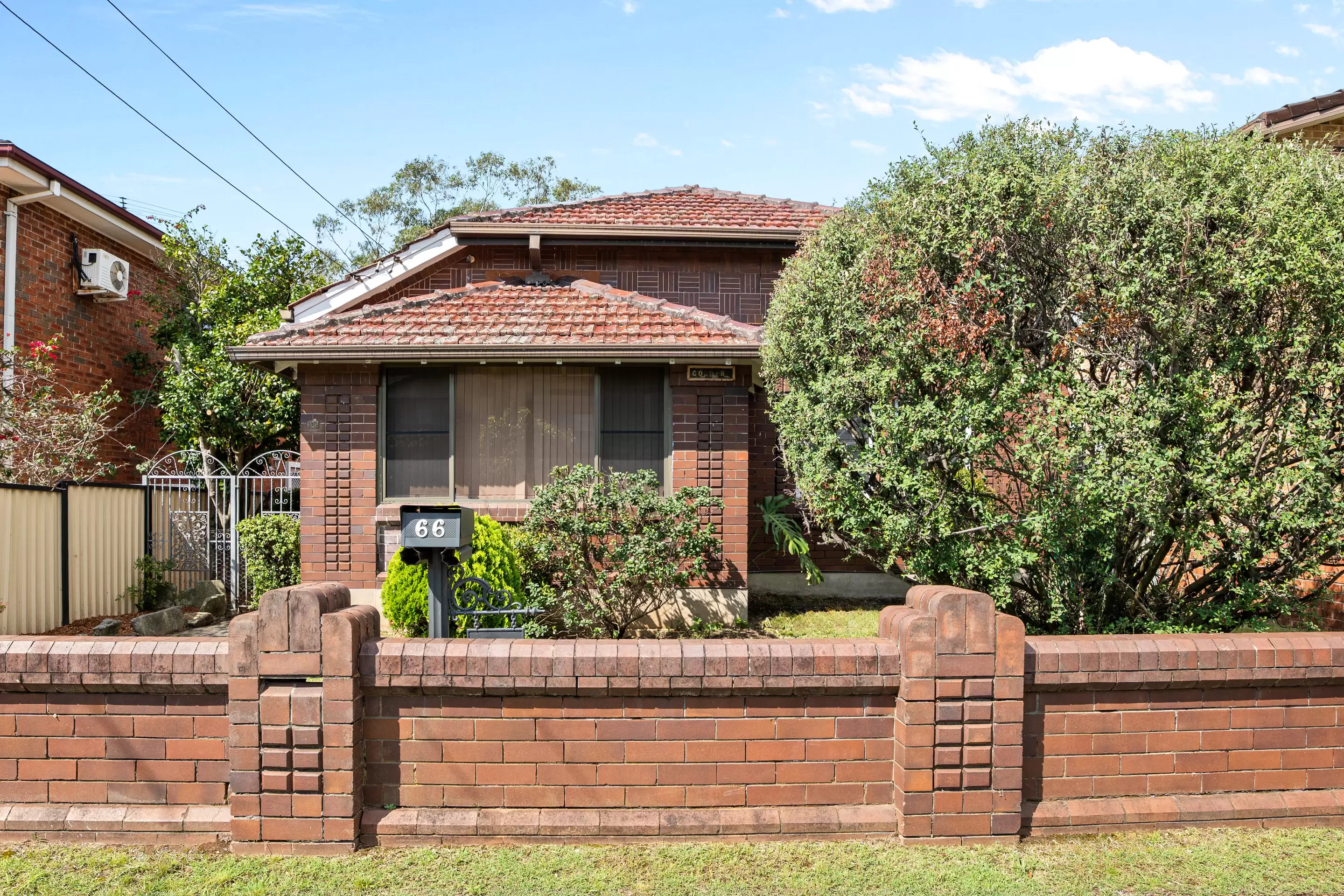 66 Lily Street, Hurstville Auction by ArthurJames Real Estate (formerly Robert R. Andrews) - image 2