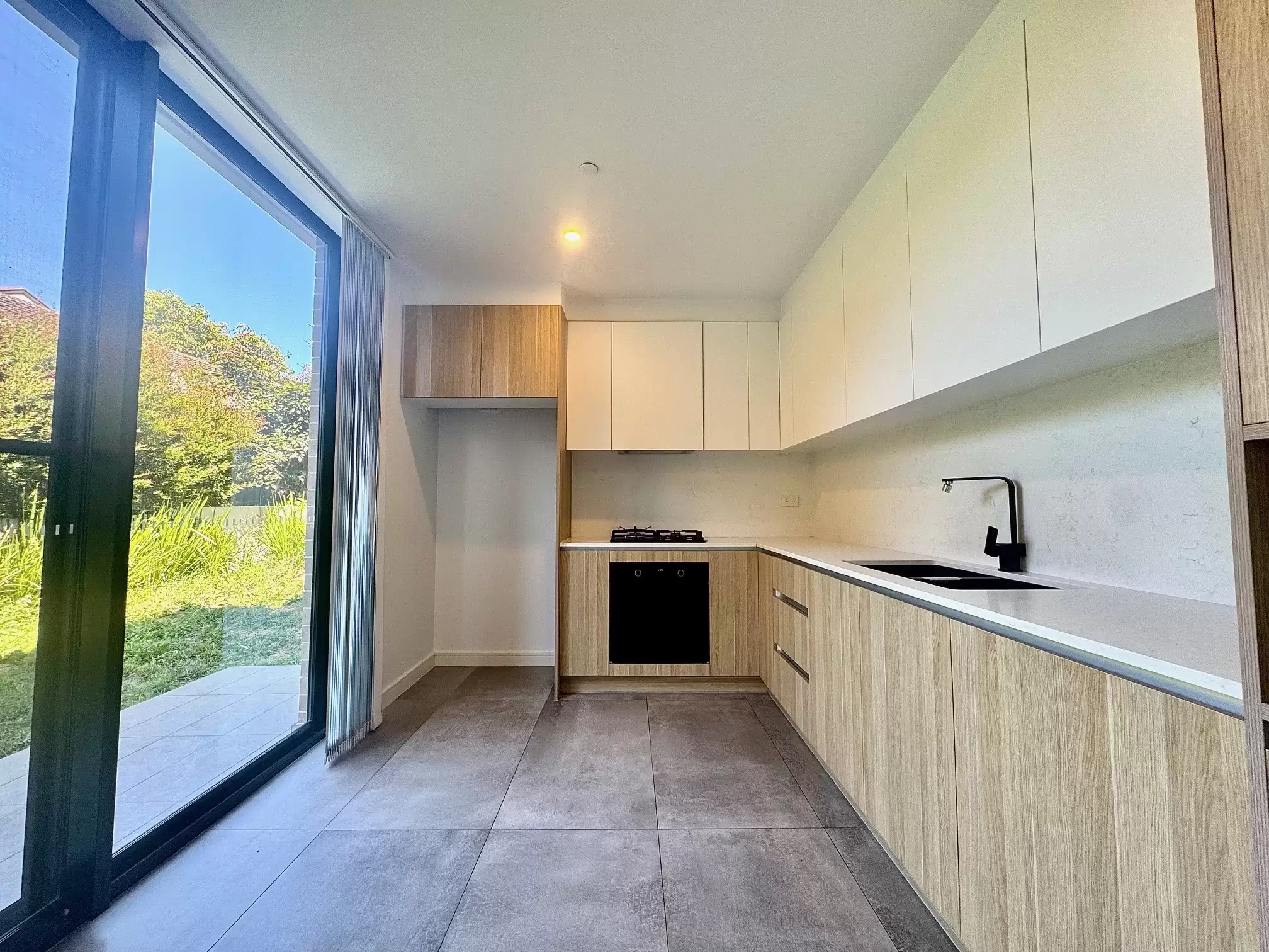 G06/10-12 Beaumont Street, Campsie Leased by ArthurJames Real Estate (formerly Robert R. Andrews) - image 3