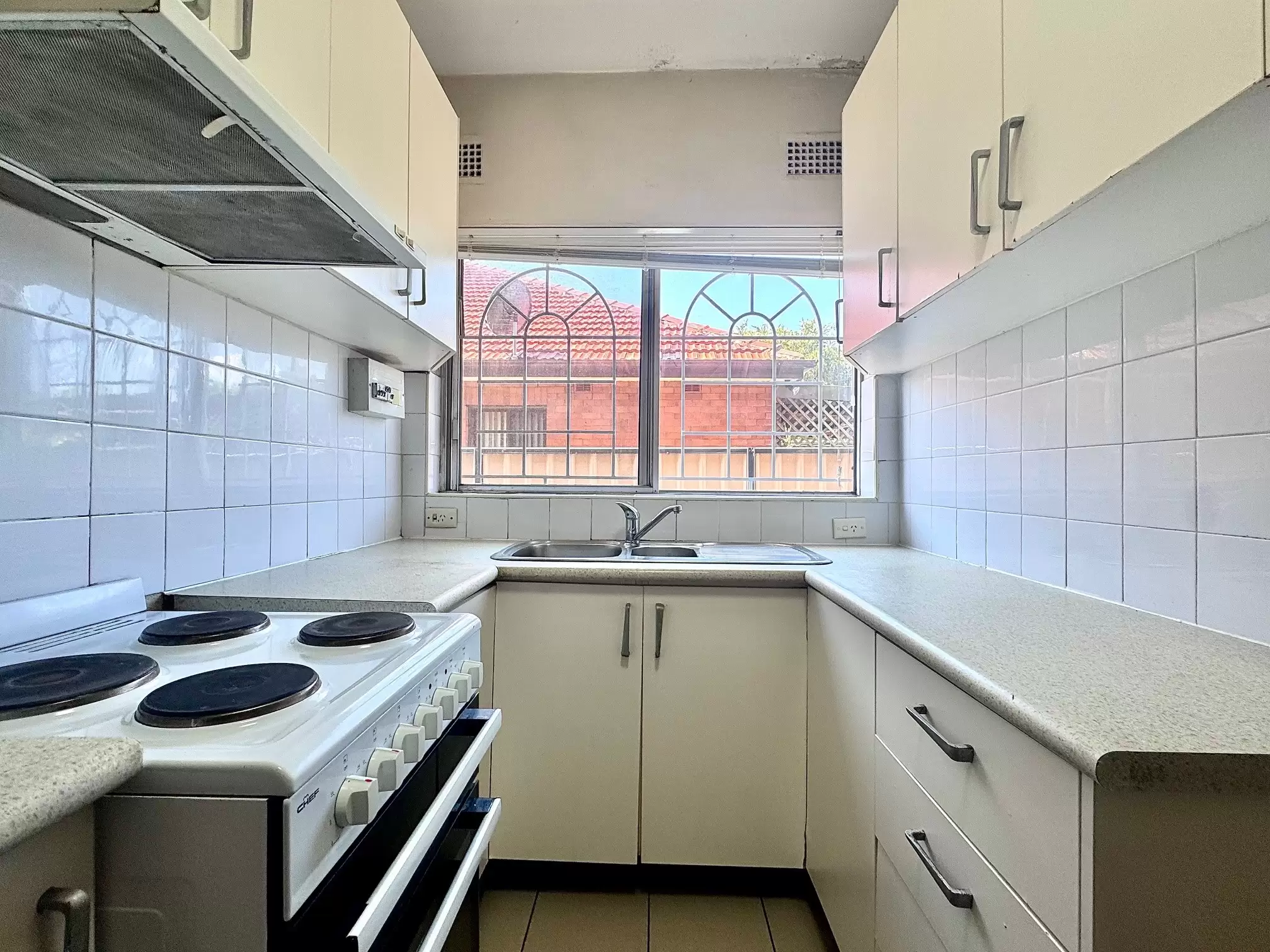 3/42 Claremont Street, Campsie Leased by ArthurJames Real Estate (formerly Robert R. Andrews) - image 3
