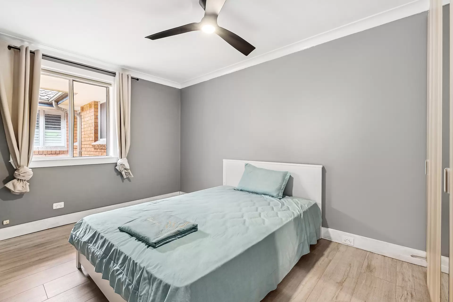 5/50-52 Fourth Avenue, Campsie For Sale by ArthurJames Real Estate (formerly Robert R. Andrews) - image 1