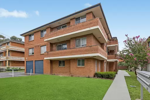 5/50-52 Fourth Avenue, Campsie Sold by ArthurJames Real Estate (formerly Robert R. Andrews)