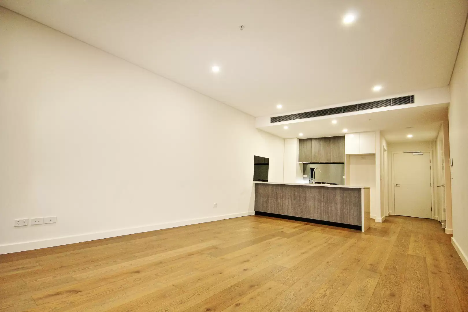 407/11 Garrigarrang Avenue, Kogarah Leased by ArthurJames Real Estate (formerly Robert R. Andrews) - image 2