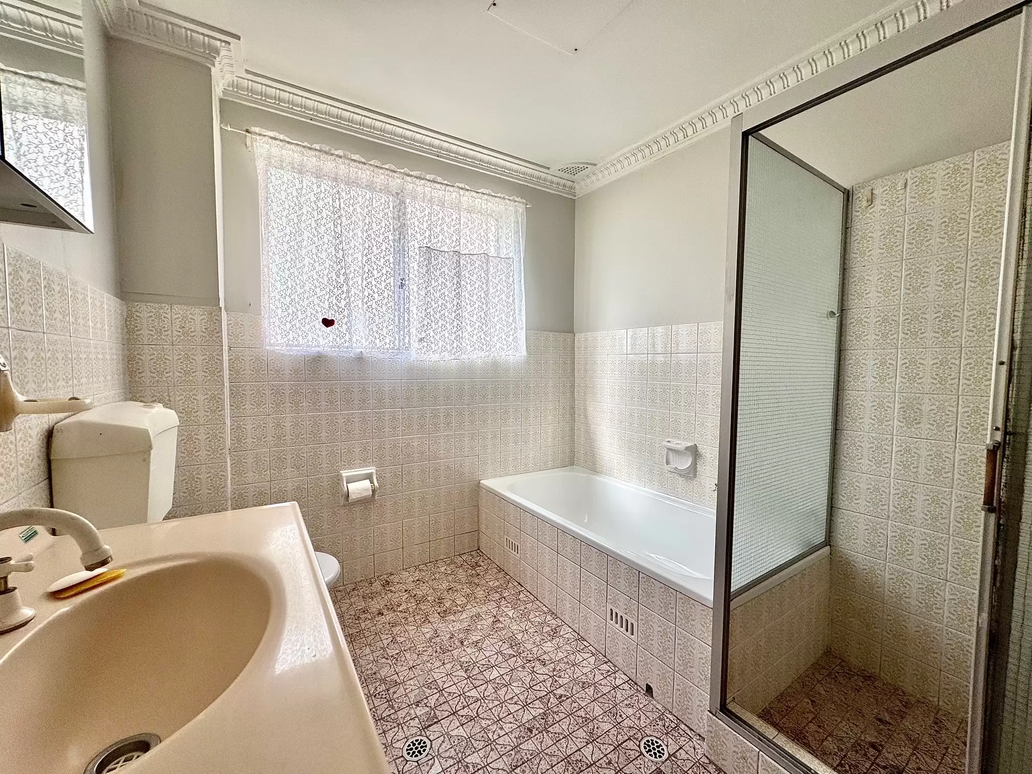 1/1-5 Jeffrey Street, Canterbury Leased by ArthurJames Real Estate (formerly Robert R. Andrews) - image 7