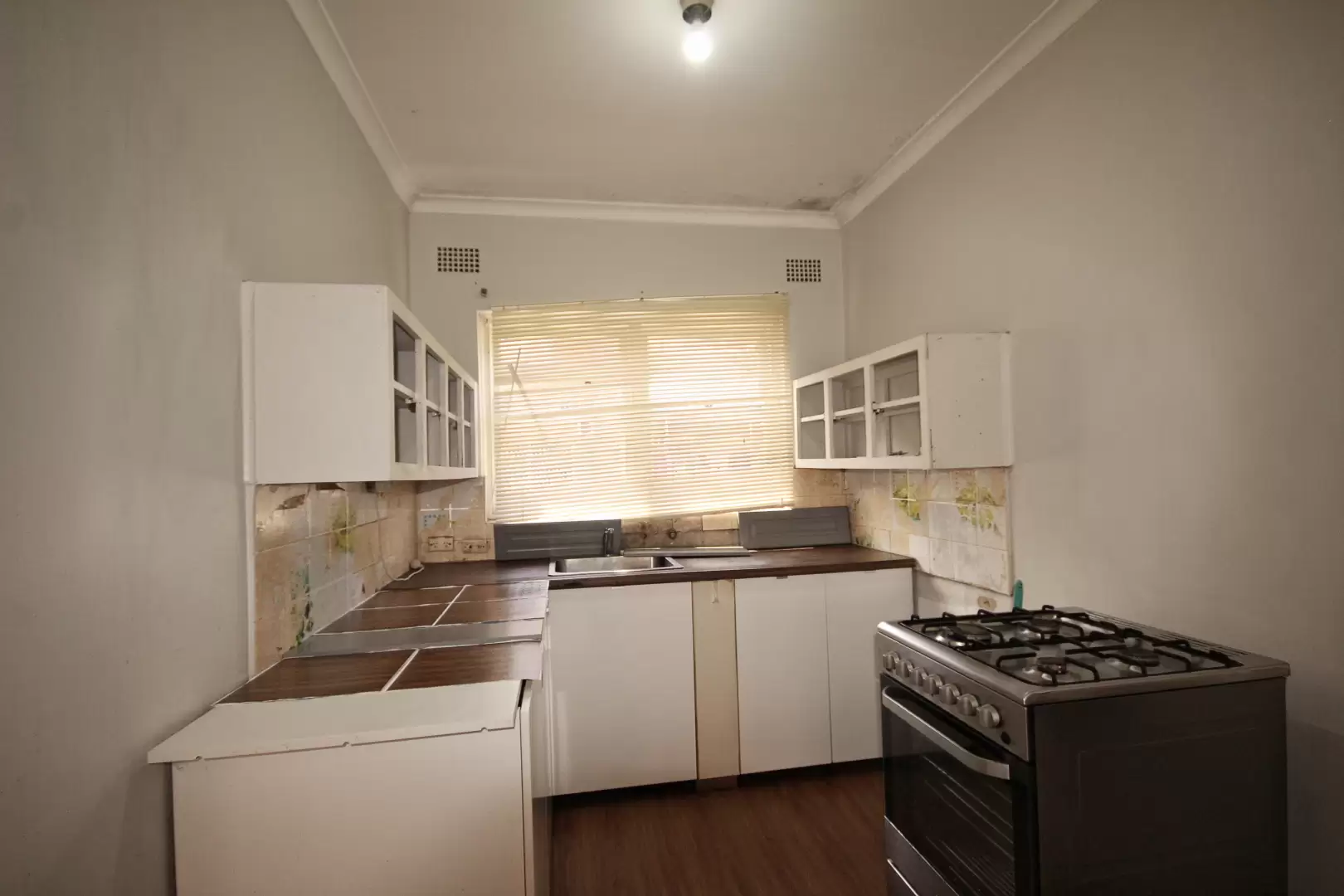 3/22 Unara Street, Campsie Leased by ArthurJames Real Estate (formerly Robert R. Andrews) - image 3