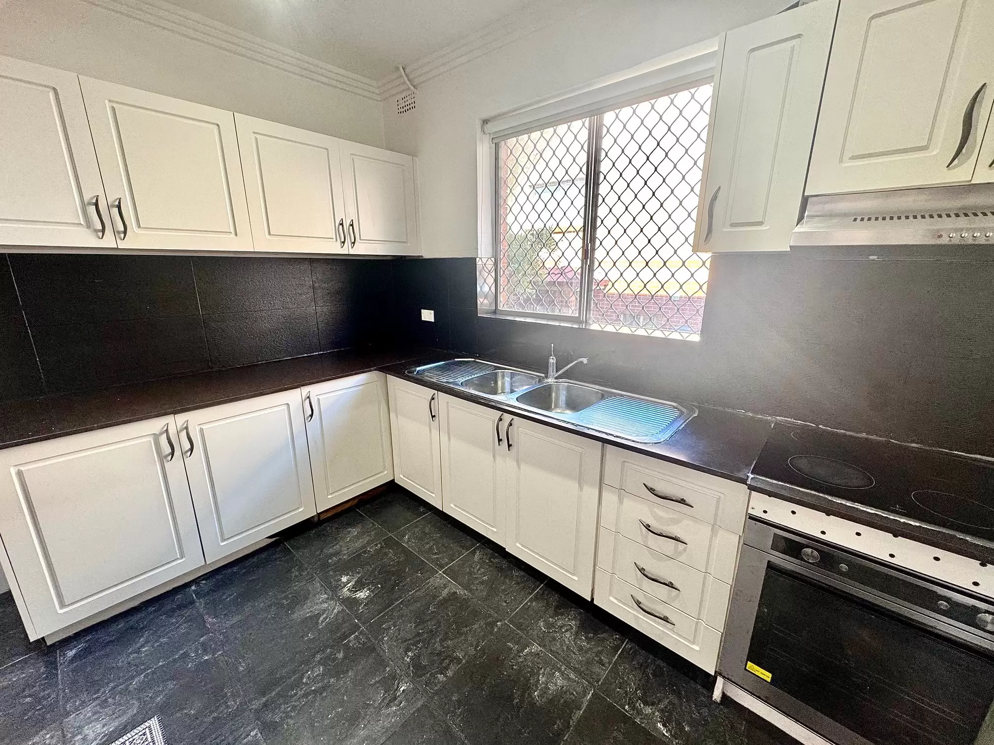 2/53 Bexley Road, Campsie For Lease by ArthurJames Real Estate (formerly Robert R. Andrews) - image 4